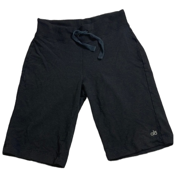 ALO Yoga Pants - Alo women’s High-Waist Easy Sweat Short